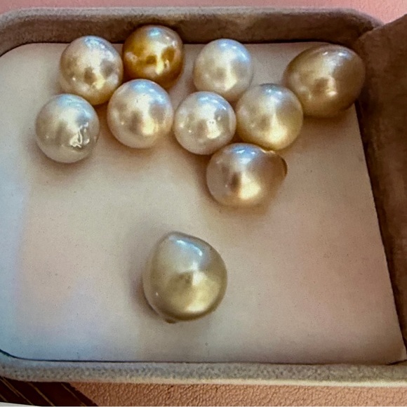 Lombo South Sea Golden Pearl  Collection for Jewelry - Picture 4 of 4